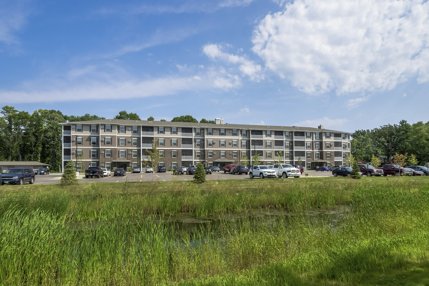 Building Photo - Arbor Ridge Luxury Apartments