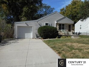 Building Photo - 2316 N 68th St