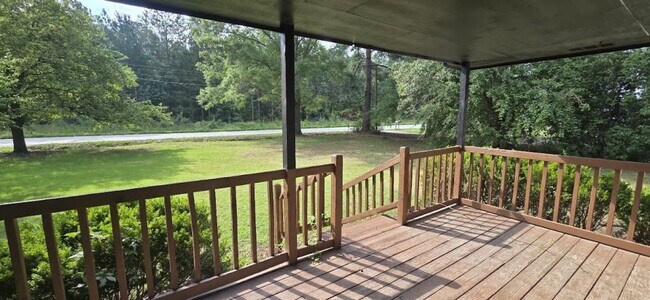 Building Photo - 2619 W Black Creek Rd