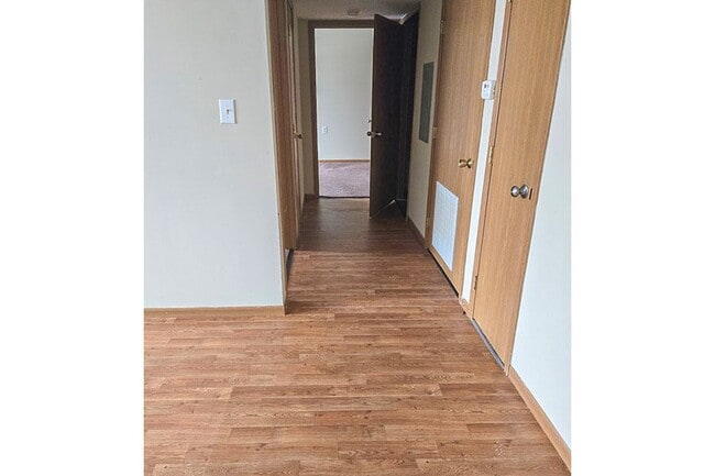 Building Photo - LYNNELLE LANDING APARTMENTS