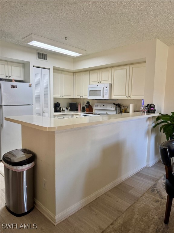 Building Photo - 1270 Wildwood Lakes Blvd