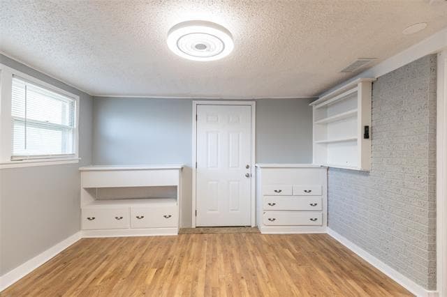 Building Photo - 473 College Dr