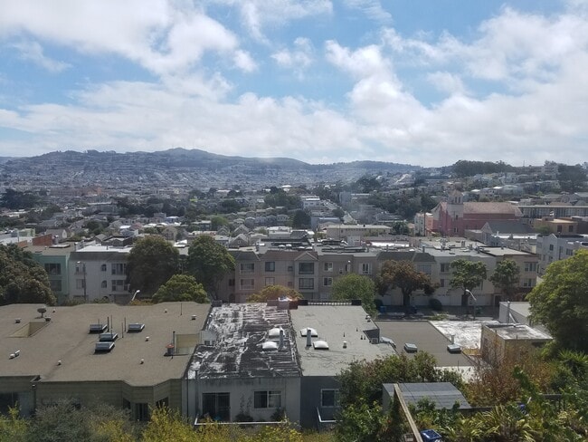 Primary Photo - 471 Joost Ave