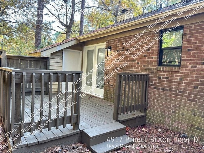 Building Photo - 4917 Pebble Beach Dr