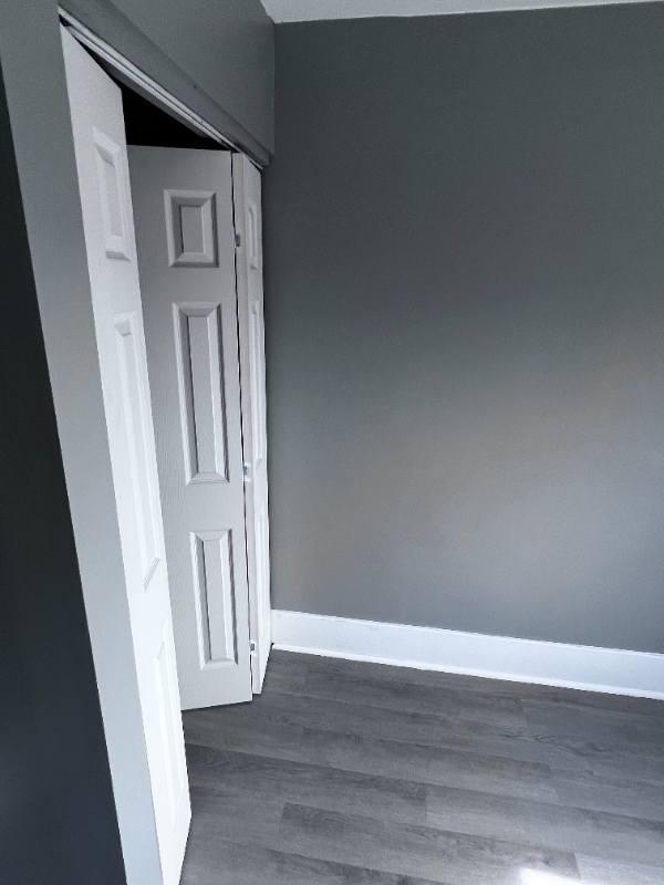 Building Photo - 5850 Estrella Ave