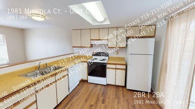 Building Photo - 1981 Mineola Ct