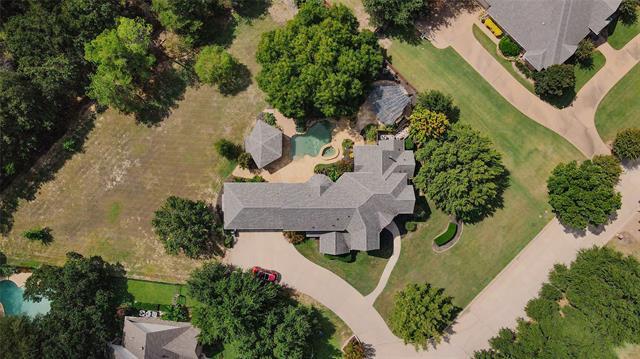 Building Photo - 1619 Pheasant Ln