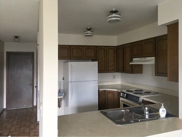 Kitchen - 440 NE C St