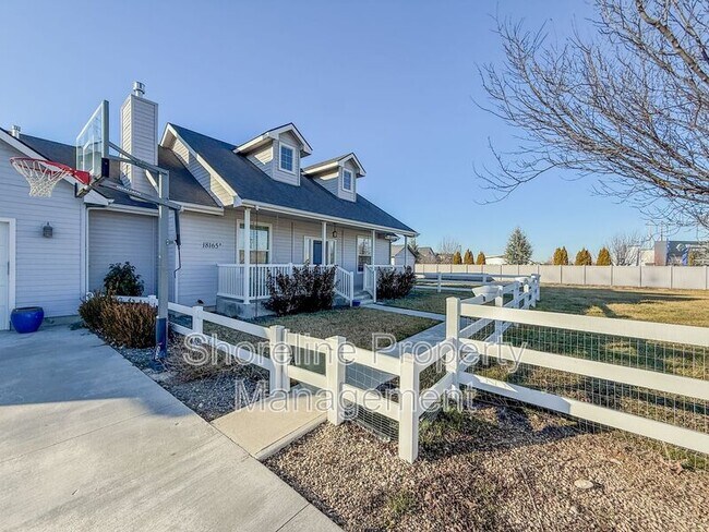 Building Photo - 18165 N Midland Blvd