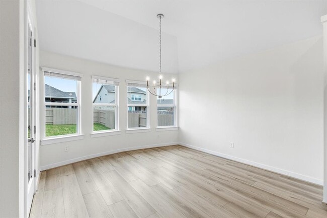 Building Photo - 116 Salado Crk Trl