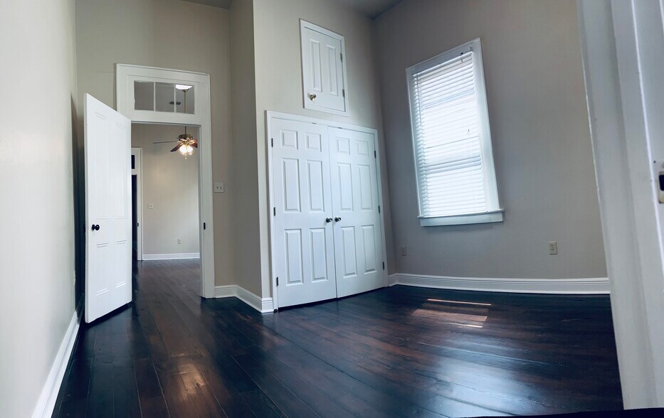 Second Room - 323 Elmira Ave