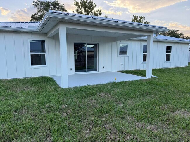 Building Photo - 107 Lobelia Rd