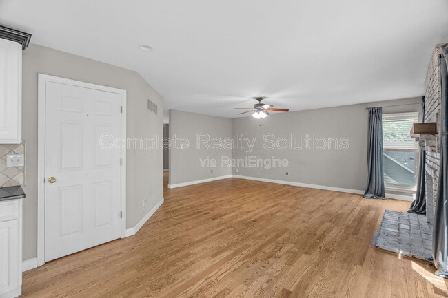 Building Photo - 16610 Green Needle Ct