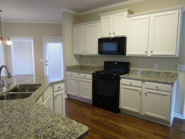 Building Photo - 513 Autumn Walk