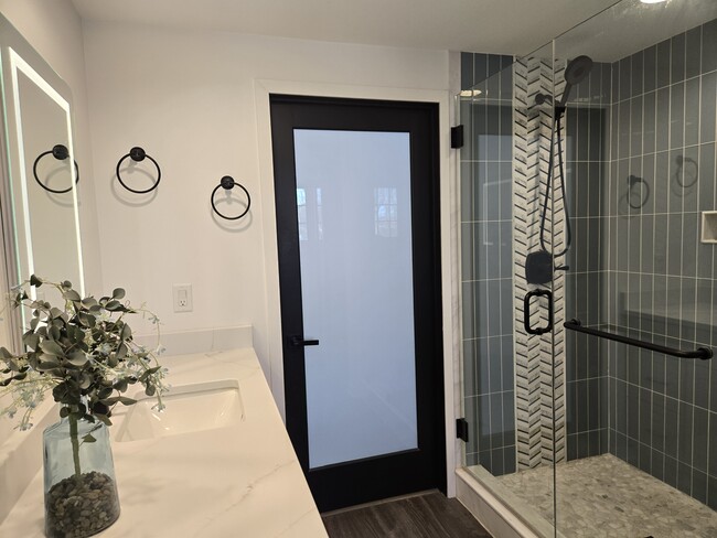 Building Photo - S43W30464 Stone Gate Ln