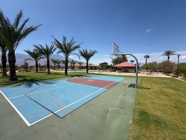 Building Photo - 26722 Avenida Quintana