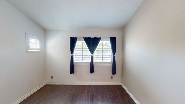 Building Photo - Beautiful 2 Bedroom Home in Windsong