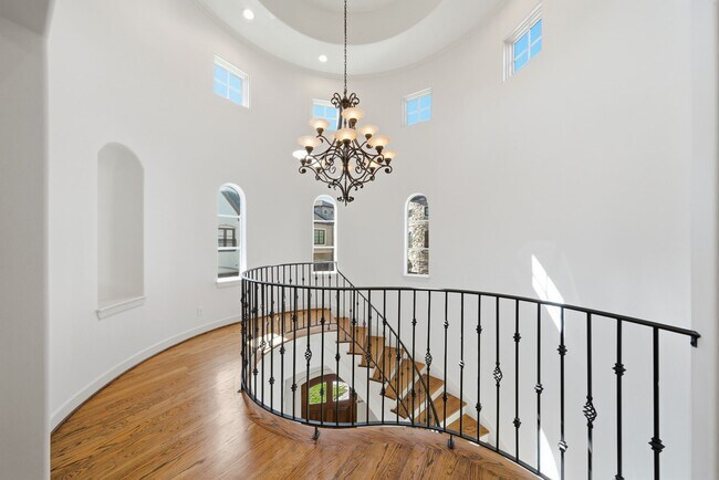 Building Photo - 6343 Mystic Bridge Dr