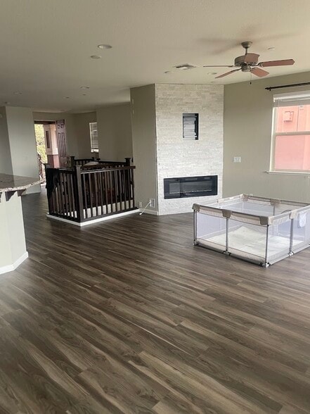 Building Photo - 6285 Rocky Point Ct