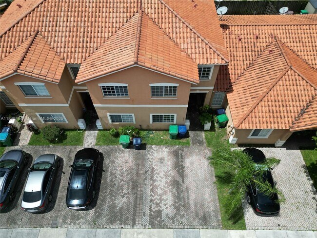 Building Photo - 10937 SW 181st Terrace