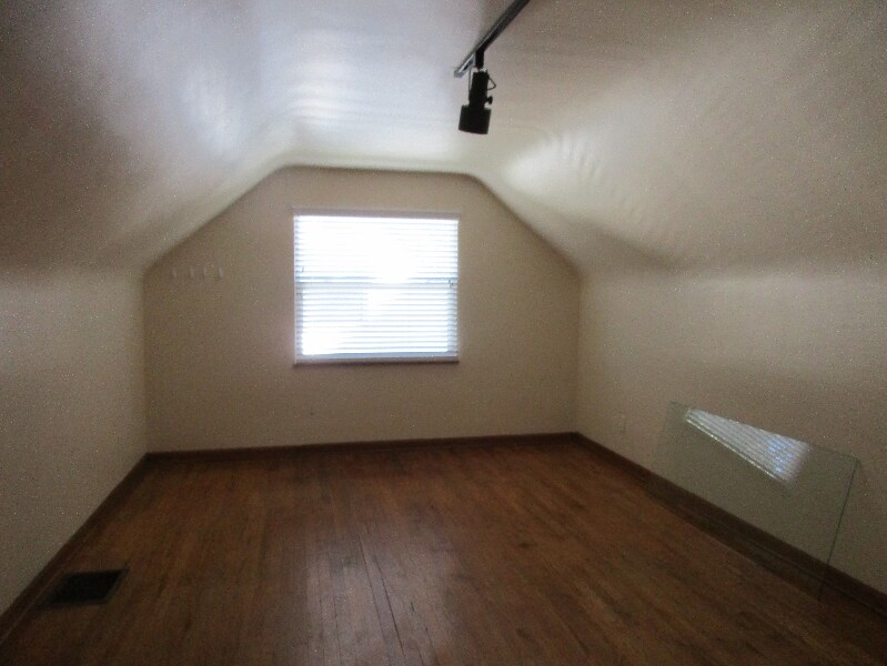 Building Photo - 2149 Wesleyan Dr