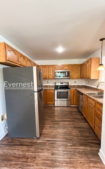 Building Photo - 2280 Aurelia Ct