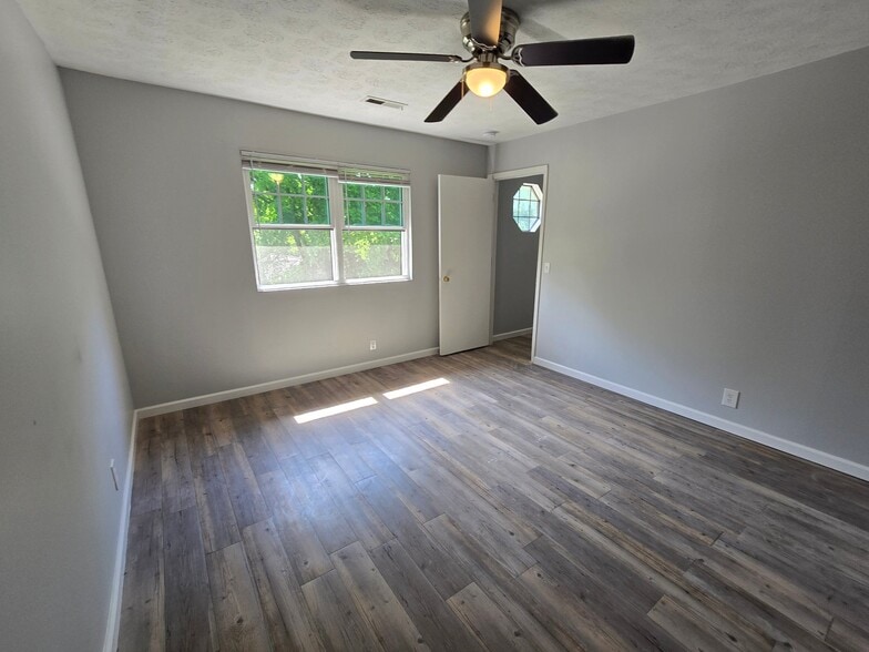 Building Photo - 511 Claiborne St