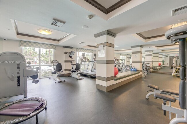 Building Photo - 2401 NE 65th St