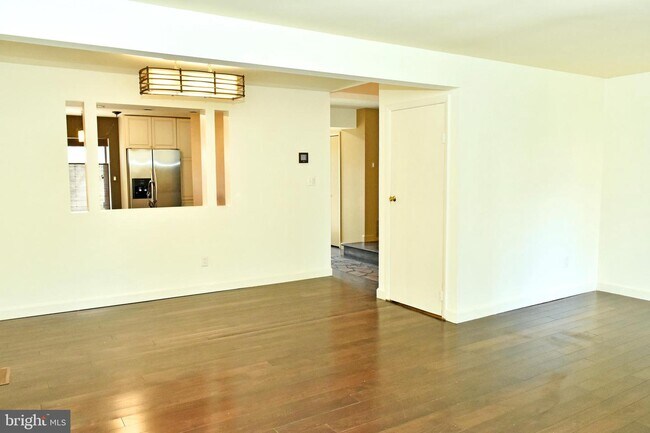 Building Photo - 10168 Placid Lake Ct
