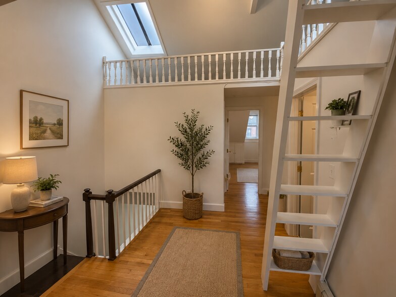 Building Photo - 595 Tremont St