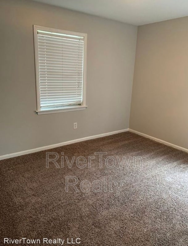 Building Photo - 1424 Ticonderoga Dr