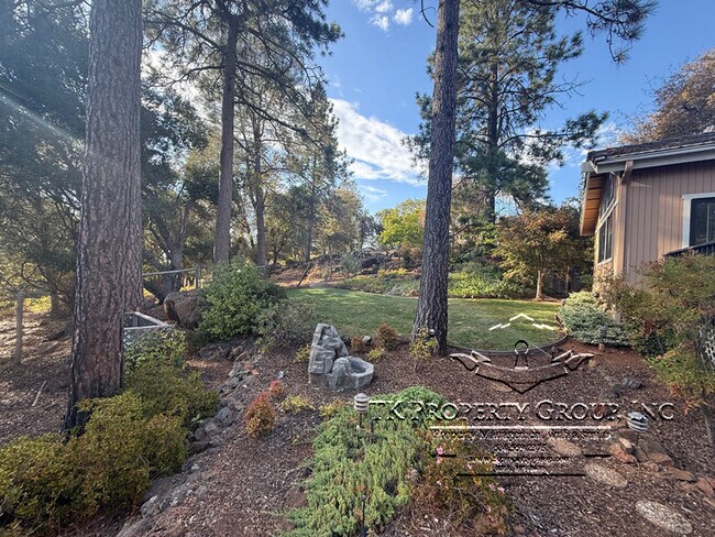 Building Photo - 17574 Patricia Way