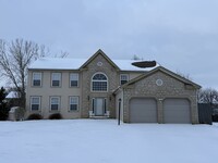 Building Photo - 358 Pinecrest Ct