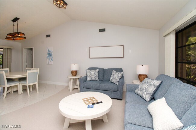 Building Photo - 213 Bay Meadows Dr