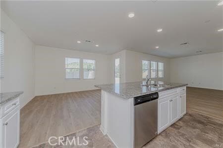 Building Photo - 5861 Ginger Dr