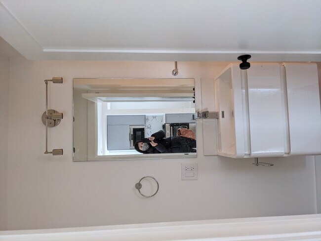 Building Photo - Awesome Studio in Brookline.... SEPT 1ST MOVE