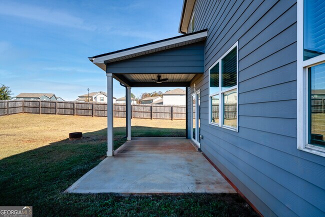 Building Photo - 132 Fresh Laurel Ln