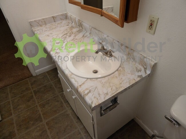 Building Photo - SCHEDULE YOUR SHOWING TODAY