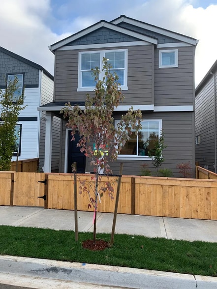 Primary Photo - 2609 NE 115th Pl.