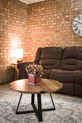 Building Photo - 1810 Highland Ave