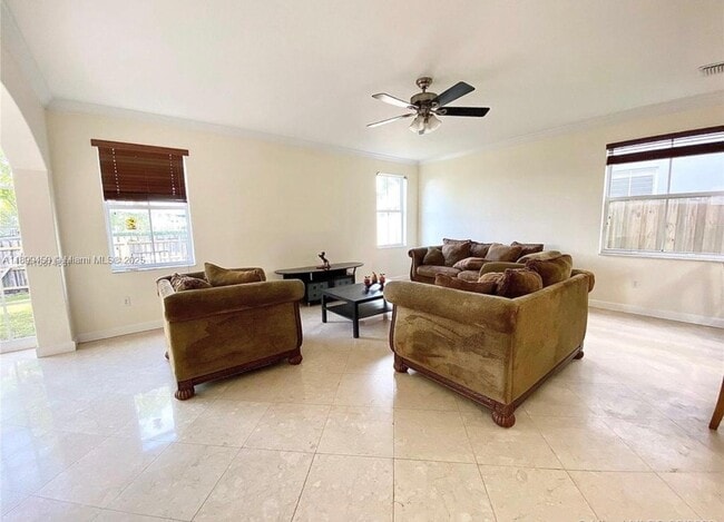 Building Photo - 11350 NW 82nd Terrace