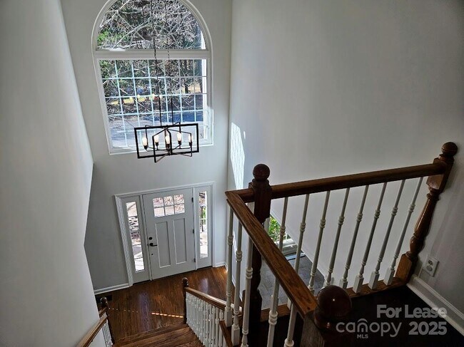 Building Photo - 6000 Mallard Grove Rd