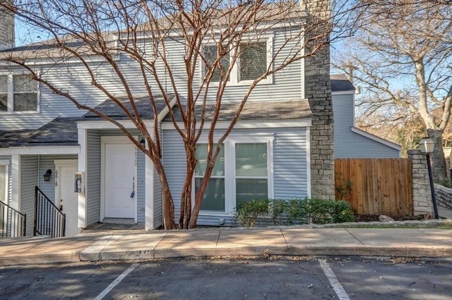 Building Photo - 6820 Old Quarry Ln