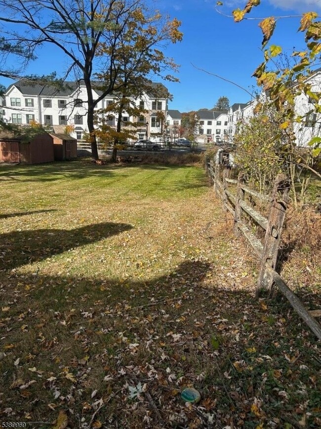 Building Photo - 129 Bergen St