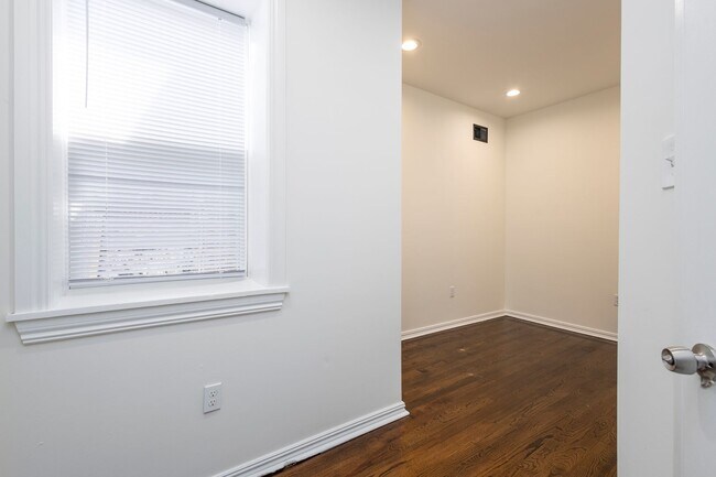 Building Photo - 3139 W Norris St