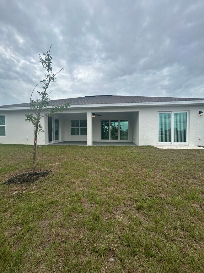 Building Photo - Your Dream Rental: Brand-New 4BR/3BA with Open Floor Plan