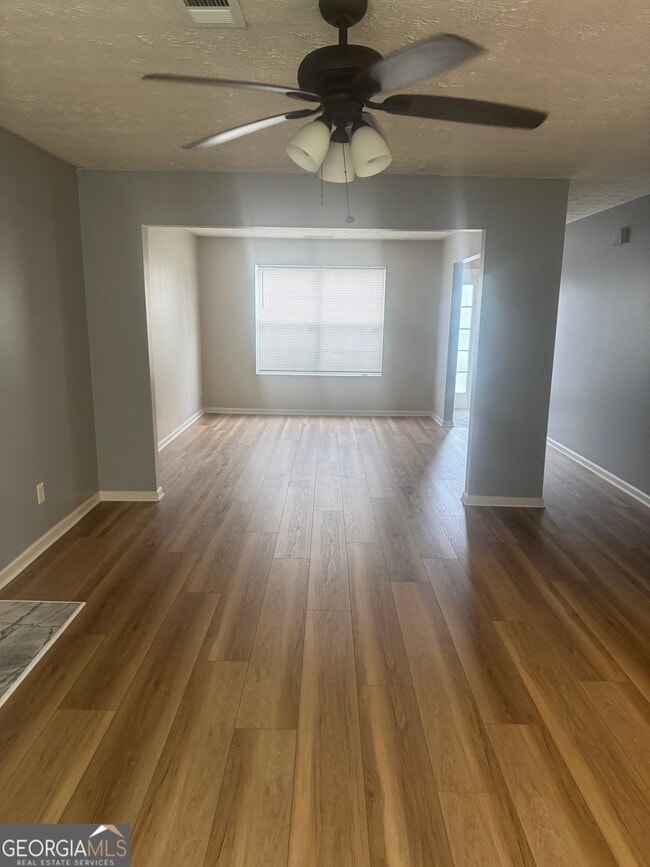 Building Photo - 5842 Wellborn Oaks Ct