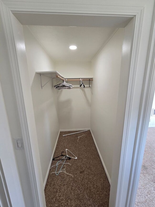 Building Photo - Warm and Welcoming 4bed/2 bath in beautiful Corvallis!