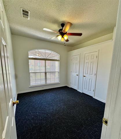 Building Photo - 3818 Blossom Dr