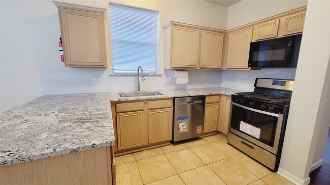 Building Photo - 20934 Carmel Valley Dr